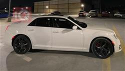 کرایسلەر 300